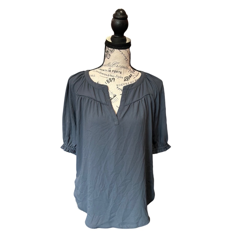 Loft Womens Slate Gray Mixed Media Split V-Neck Ruffle Cuff Blouse Top Size S